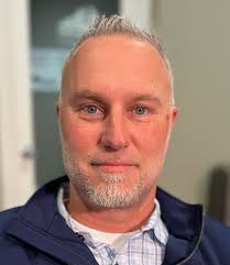 Big Bend locals split