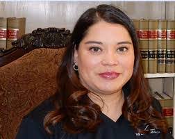 Laura Deleon's Instagram, Twitter & Facebook