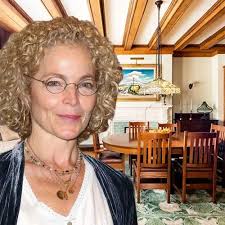 Actress Amy Irving re-lists lovely Central Park West co-op for $9M