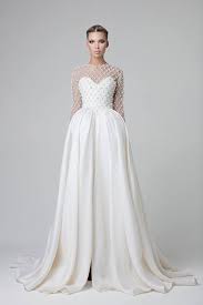 Wedding Dress Shopping How To Choose Your Wedding Dress Wedding Dresses Glamourous Wedding Dress Wedding Dresses Lace