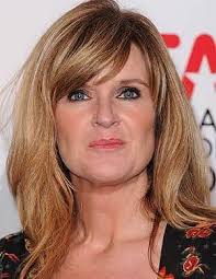 My first encounter with Siobhan Finneran was as O'Brien, the scheming  lady's maid to Lady Crawley in Downton Abbey. There was very little to like  about this character and Finneran played her