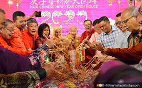 Tahun baru cina hari kedua. Ketua Menteri P Pinang Batal Rumah Terbuka Tahun Baru Cina Free Malaysia Today Fmt