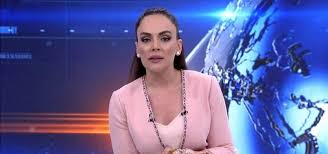 Kanal d haberin sunuculuğunu yapan buket aydın'ın eşi merak konusu oldu. Buket Aydin Kimdir Kac Yasinda Buket Aydin Esi Erce Baykal Kimdir