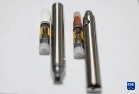 损害大、成瘾快、花样多，当心“上头电子烟”！ 广州市司法局网站