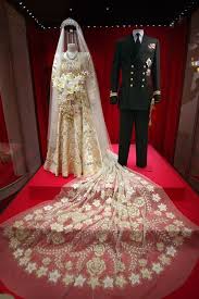 1947 Wedding Of Princess Elizabeth To Prince Philip Royal Wedding Dress Queen Elizabeth Ii Wedding Royal Wedding Gowns