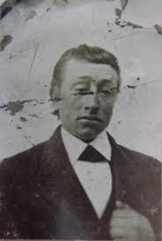 Simeon Stark's Instagram, Twitter & Facebook