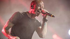 Chester bennington von linkin park erhängte sich übereinstimmenden medienberichten zufolge am 20. Chester Bennington Linkin Park Sanger Ist Tot Stern De