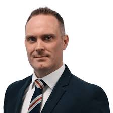 Mathew Hall's Instagram, Twitter & Facebook