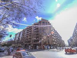 Clique en el, siguiente enlace para ir al mapa un mapa de los barrios de barcelona, y otro sobre las zonas turísticas más importantes: Avenida Ciudad De Barcelona 144 Madrid Idealista