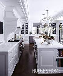 Sign in and start exploring all the free, organizational tools for your email. 16 Traditional Kitchens With Timeless Appeal Traditional Kitchen Design Kitchen Design Kitchen Interior