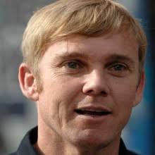 Deffert wurde bei juril anikeew in hamburg und moskau ausgebildet und besuchte die filmhochschule in los angeles. Synchronsprecher Ricky Schroder Buchen Westpark Studios