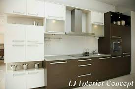 narayan villa ahmedabad lj interior concept kitchencabinets shelves homify brown kitchen designs kitchen design two tone kitchen cabinets