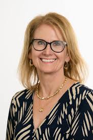 Tracy Mccants's Instagram, Twitter & Facebook