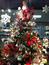 Ideas & inspiration » holiday » christmas » festive christmas tree decoration ideas and photos. 29 Inspirational Christmas Tree Decorating Ideas 2021 2022 With Images Quotes Square