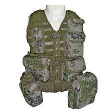 China Army Camo Military Combat Vest with Pouches - China Tactical Vest,  Hunting Vest