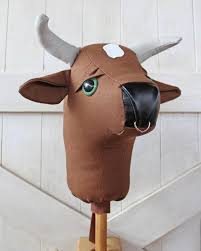 Rodeo Bull Ride On Toy Stick Horse Sewing Pattern And Tutorial Includes Two Sizes Hayvan Baslari Ve Hayvan