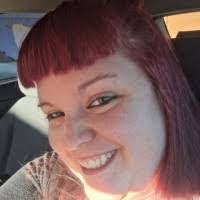 Vicki Hillhouse's Instagram, Twitter & Facebook