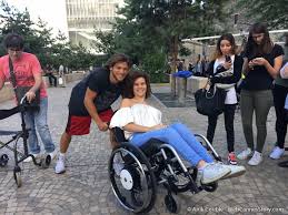 Tous sauf jb, l'ado de la famille, qui n'a qu'un seul but : 24 Juillet 2017 La Team Des Acharnes Sur Le Tournage Du Film La Finale De Robin Sykes Web Cannes Story