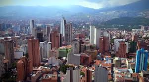 It lies along the porce river (a tributary of the cauca) at an elevation of 5,000 feet (1,500 metres) above sea level, in the steep. La Ciudad De Medellin Celebra 345 Anos De Historia