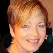 Amy Axelson's Instagram, Twitter & Facebook