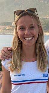 PORTRAIT D´ATHLETE Eva André Comment se sont passés tes premiers jours de  compétition ? Très bien. J'ai validé une belle plongée à -78m. C´est un  immense honneur pour moi d'avoir intégré l'équipe