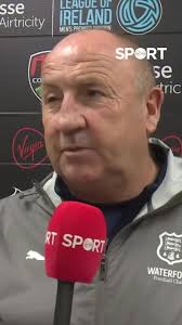 Big, big trouble for Cork City now 🟥 They have lost Sean Maguire to  injury, their lead and now a man. Freddie Anderson gets a second yellow.  #LOI