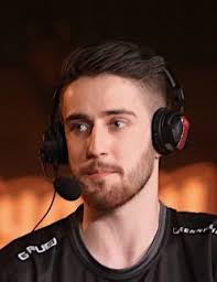 John "JohnnyBoi_i" MacDonald