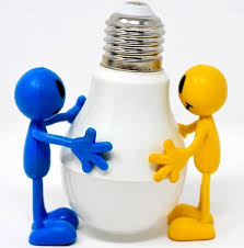 Con l'arrivo della stagione fredda tornano ad accendersi gli impianti di riscaldamento. Come Risparmiare Energia Elettrica In Casa 10 Trucchi Per Risparmiare Che Puoi Applicare Ogni Giorno O Quasi Casina Mia