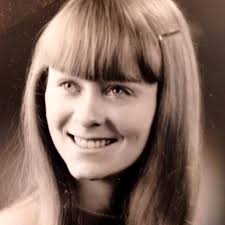 Just saw that my friend from a long time ago, Patti Leonard, passed away a  year ago. I think she was 1970.