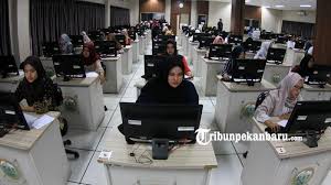 Sudah menjadi tanggung jawab bkn, selaku lembaga pelaksana perekrutan calon. Link Download Kumpulan Contoh Soal Ujian Cpns Kisi Kisi Soal Twk Tiu Tkp Siapkan Diri Tribun Pekanbaru