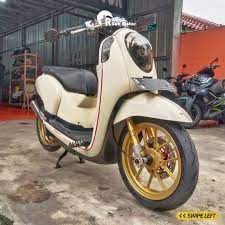 Pictures gallery of modifikasi motor scoopy road race. D7mxsora089adm