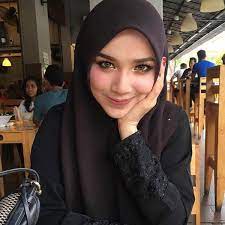 Awek Melayu Bertudung Yang Amat Cun Dan Cantik Eratuku Kecantikan Orang Asia Wanita Cantik Kecantikan