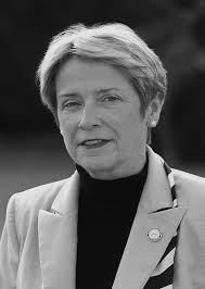 M E R C E R U N I V E R S I T Y