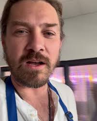 Last night, we had the honor of hosting The Warrens and their guests for a  private dinner at our Food On The Move MicroFarm. As generous donors at  last year’s Movers and Shakers Gala, we were thrilled ...