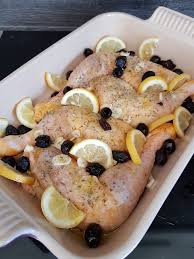 Poulet A La Grecque Au Citron Et Aux Olives Accord Mets Et Vins Audrey Cuisine Accords Mets Et Vins Audrey Cuisine Recette Grecque