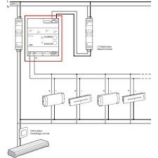 Naturellement, la différence de prix est assez importante (voir par exemple avec ce modèle legrand proposé à une. Telecommande Pour Baes Blocs Autonomes Capacite De Commande 100 Blocs Fixation Sur Rail Omega Din Boitier 4 Modules