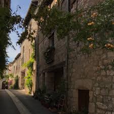 Cite Medievale De Lauzerte 2020 Ce Qu Il Faut Savoir Pour Votre Visite Tripadvisor En 2020 Visite Tarn Et Garonne Maisons De Pierre