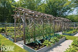 The Ultimate Country Garden New England Home Magazine Farmhouse Landscaping Backyard Garden Vines