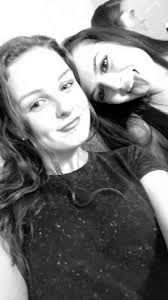 Sarah Lapinski (@sarahlapinskii)