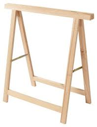 Vous recherchez un mobilier moderne ou plus classique ? Treteau Pliant Hetre Brico Depot