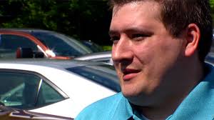 Robbed, stuffed into trunk at gunpoint: Man describes daring escape from  armed teens