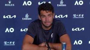 Matteo berrettini, quant à lui, joue également ce tournoi du grand chelem pour la quatrième fois. Berrettini Withdrawal Hands Tsitsipas Quarterfinal Ticket Australian Open