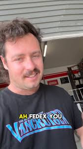 Should a sue for damages? 😂😂 @fedex