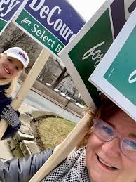 Steve DeCourcey for...