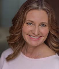 Janette Fowler's Instagram, Twitter & Facebook