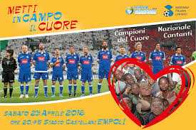 La nazionale italiana cantanti entra nella collezione calciatori 2021 di panini. Calcio Un Po Di Mondo