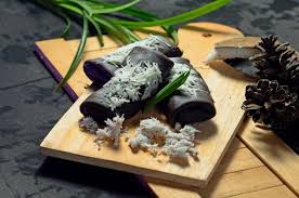 It is commonly found in brunei, indonesia, malaysia, singapore and sri lanka. File Kue Dadar Gulung Coklat Jpg Wikimedia Commons