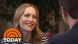 Leslie Mann & Judd Apatow Answer the Web's Most Searched Questions
