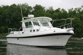 Albin Aft Cabin Trawlers A Classic Boat For Living Aboard Boat Building Boat Classic Boats