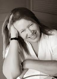 Kirjahyllyn kätköistä: 2013